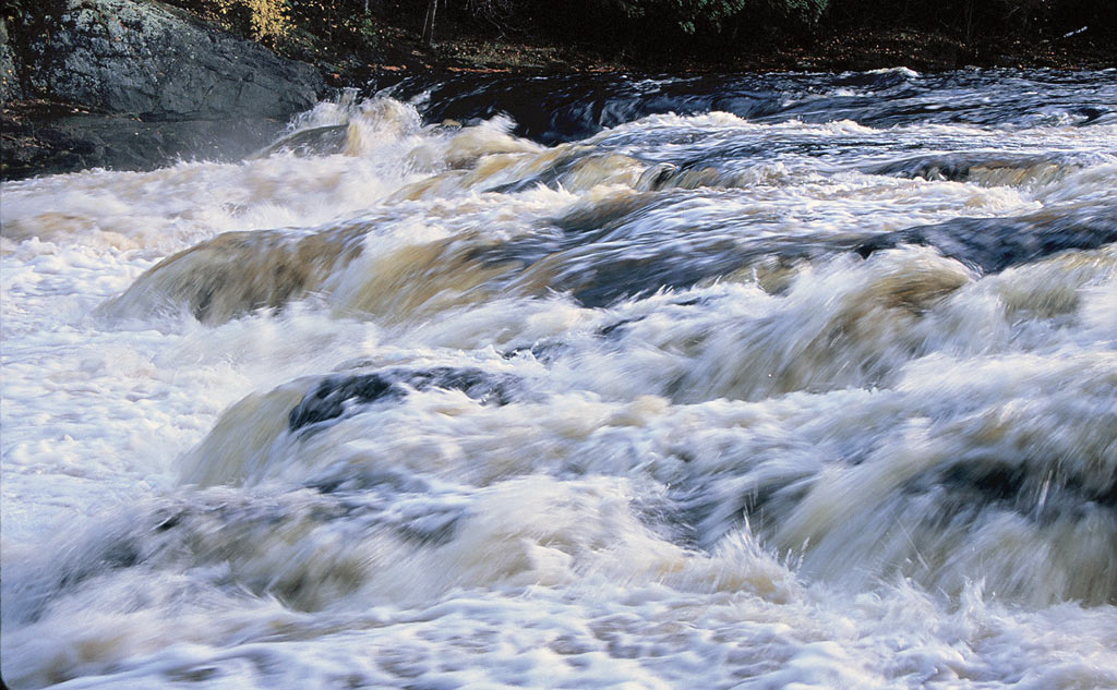 Menominee River, whitewater paddle trail image